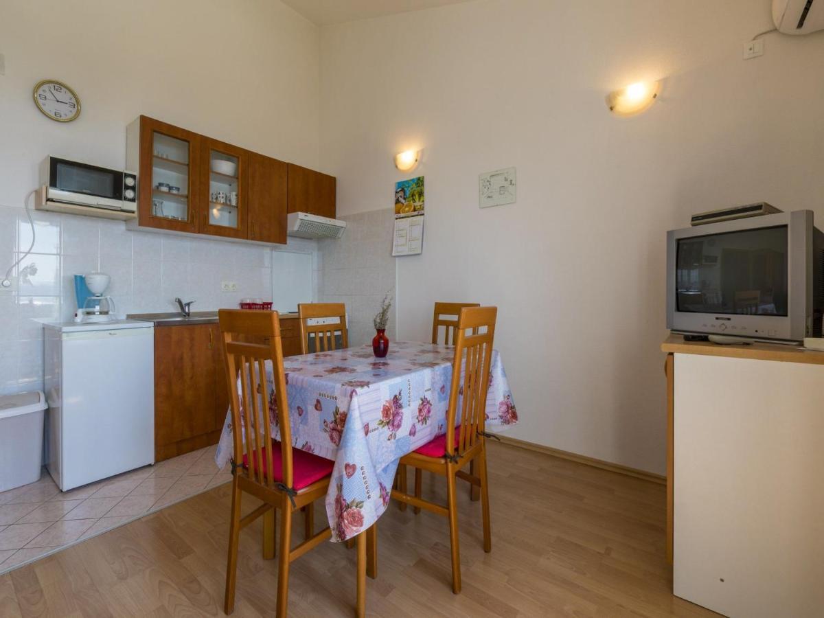 Apartments Maro Dramalj Eksteriør bilde