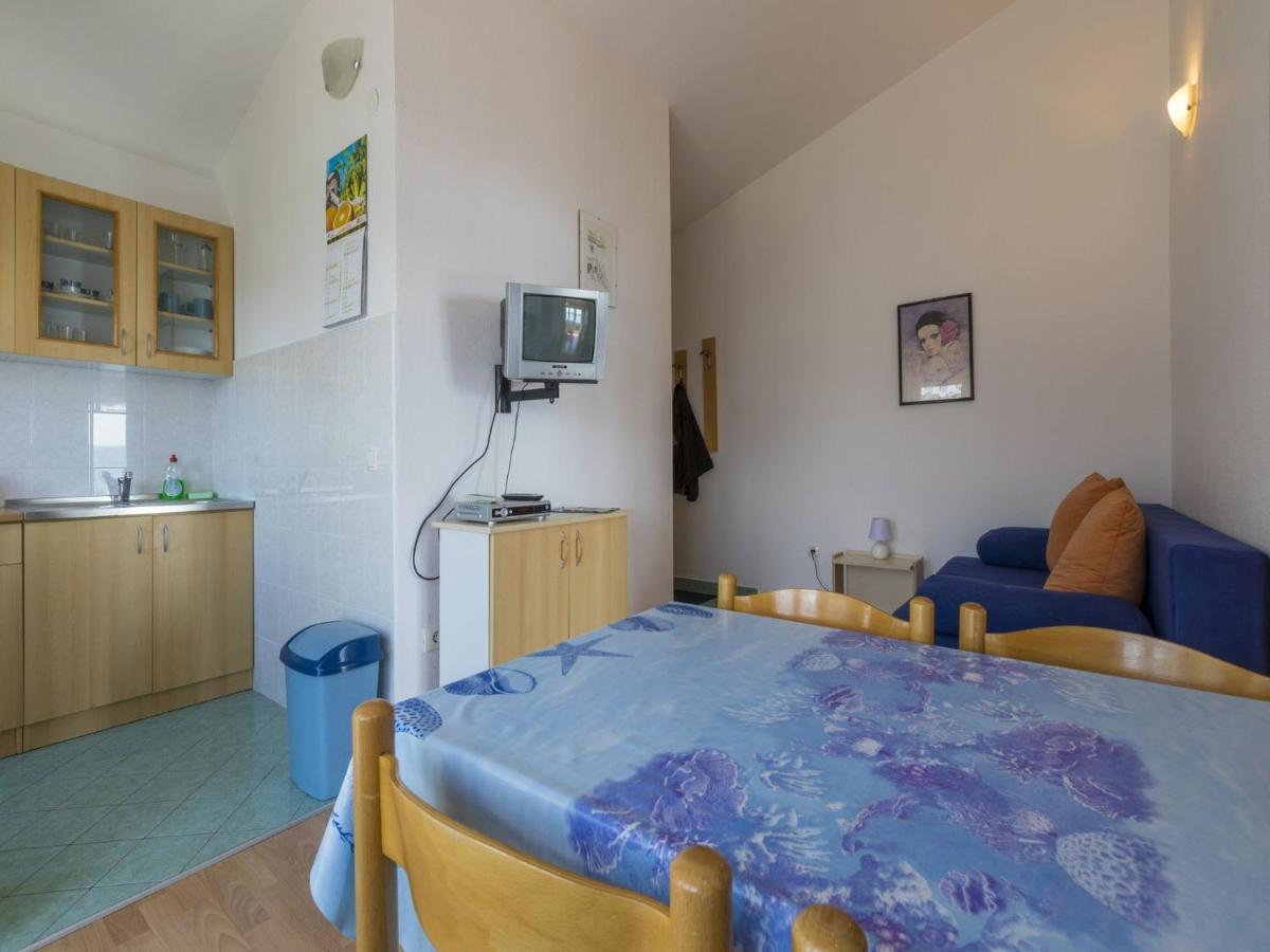 Apartments Maro Dramalj Eksteriør bilde